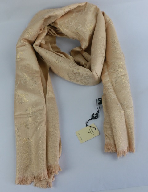 Chane1 brand scarf 09